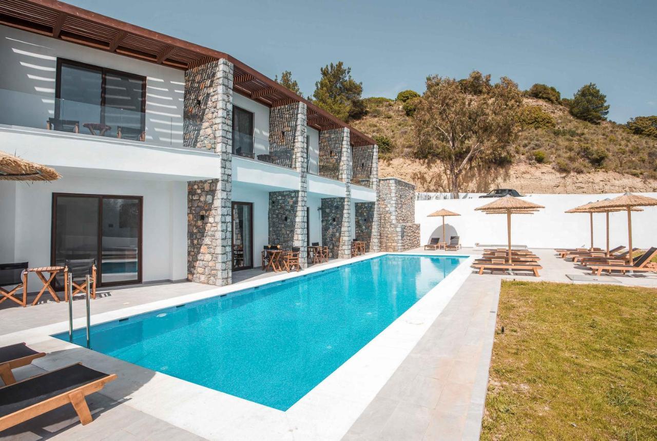 Terra Pietra Luxury Villas & Suites Лардос Екстериор снимка