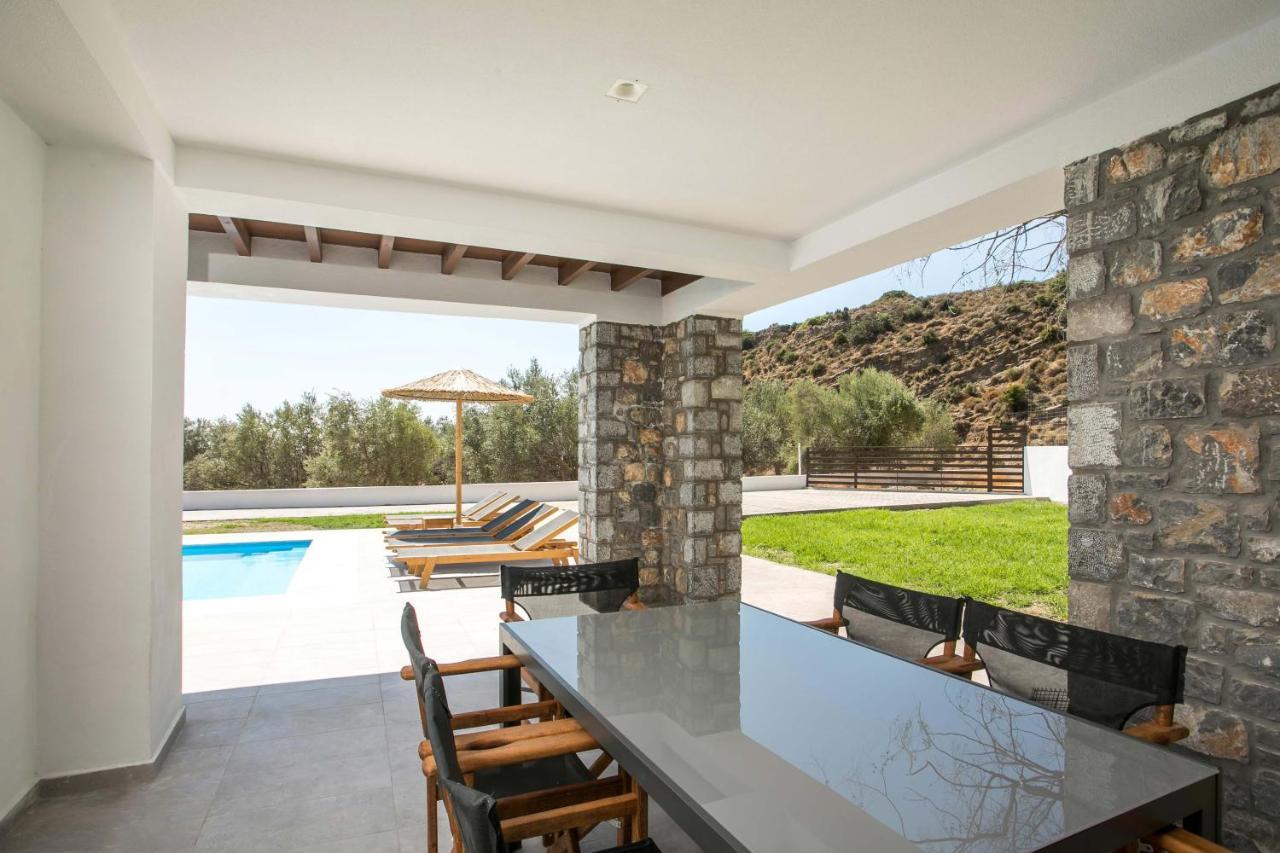 Terra Pietra Luxury Villas & Suites Лардос Екстериор снимка