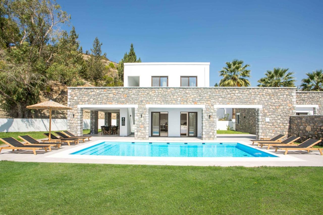 Terra Pietra Luxury Villas & Suites Лардос Екстериор снимка