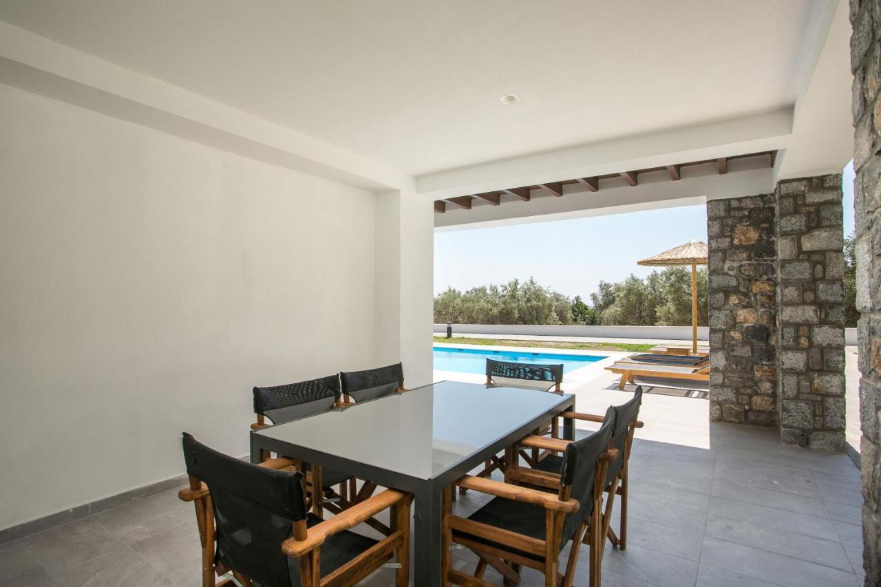 Terra Pietra Luxury Villas & Suites Лардос Екстериор снимка