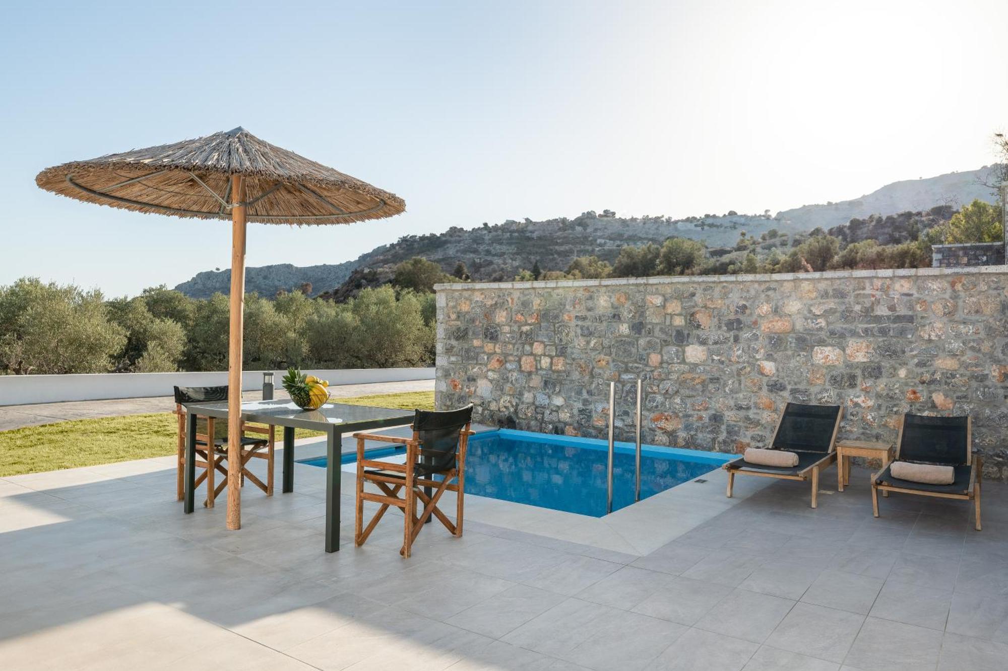 Terra Pietra Luxury Villas & Suites Лардос Екстериор снимка